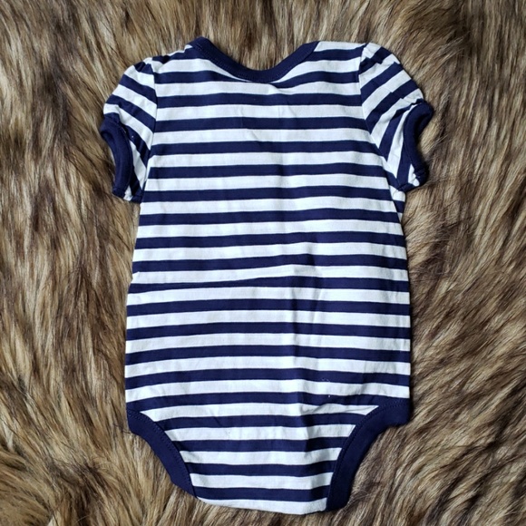 Gap - Picture 3 of 7